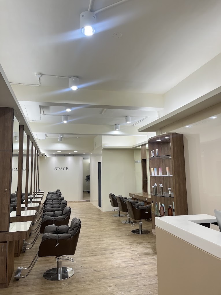 space h. 板橋店